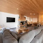 Дом отдыха La Charbonniere, Grand Haut-de-gamme Avec Jacuzzi Et Sauna Жерарме