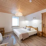 La Charbonniere, Grand Haut-de-gamme Avec Jacuzzi Et Sauna Дом отдыха