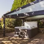 La Charbonniere, Grand Haut-de-gamme Avec Jacuzzi Et Sauna