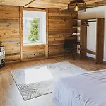 La Charbonniere, Grand Haut-de-gamme Avec Jacuzzi Et Sauna Жерарме