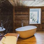 La Charbonniere, Grand Haut-de-gamme Avec Jacuzzi Et Sauna *