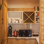La Charbonniere, Grand Haut-de-gamme Avec Jacuzzi Et Sauna Ferienhaus