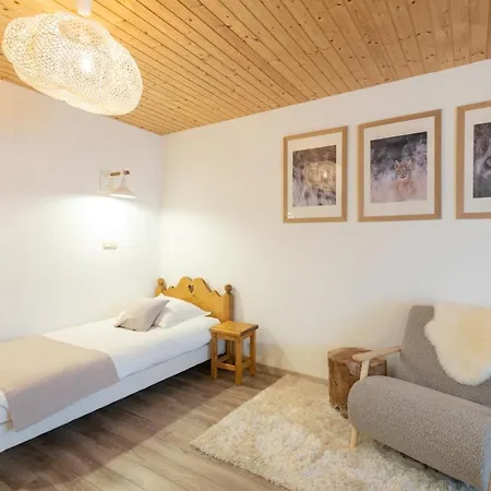 La Charbonniere, Grand Haut-de-gamme Avec Jacuzzi Et Sauna 別荘