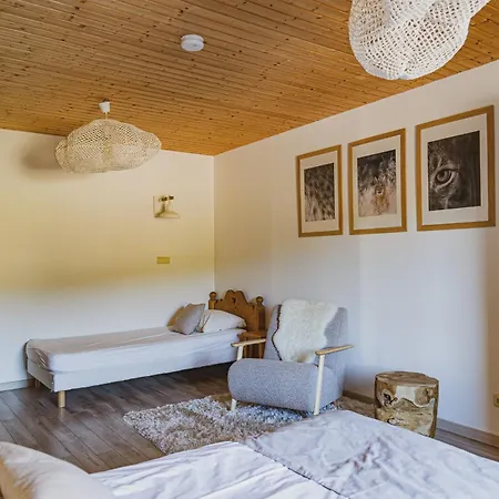 La Charbonniere, Grand Haut-de-gamme Avec Jacuzzi Et Sauna Semesterbostad