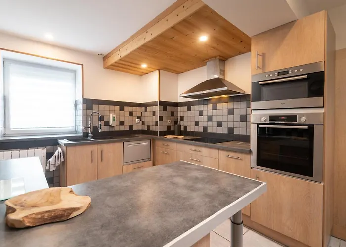 La Charbonniere, Grand Haut-de-gamme Avec Jacuzzi Et Sauna